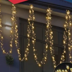 Cluster Lights>Christmas World 720 Led Cluster Lights Warm White (10.4M)