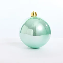 Baubles></noscript>Christmas World Mint Bauble (25Cm)