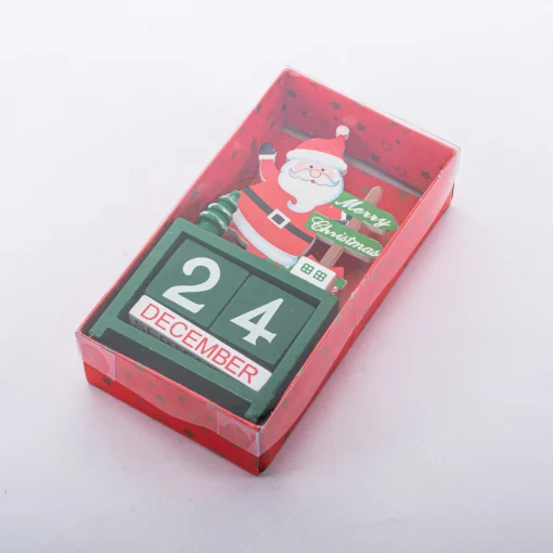 Traditional & Berry>Christmas World Wooden Handcrafted Christmas Calendar Statue